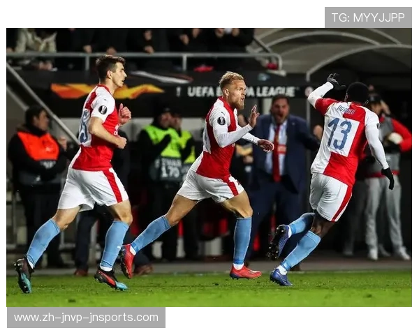 欧冠8：欧冠八强赛的精彩较量与战术分析