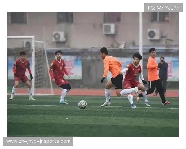 球队联赛间歇期表现关注热身赛与调整策略